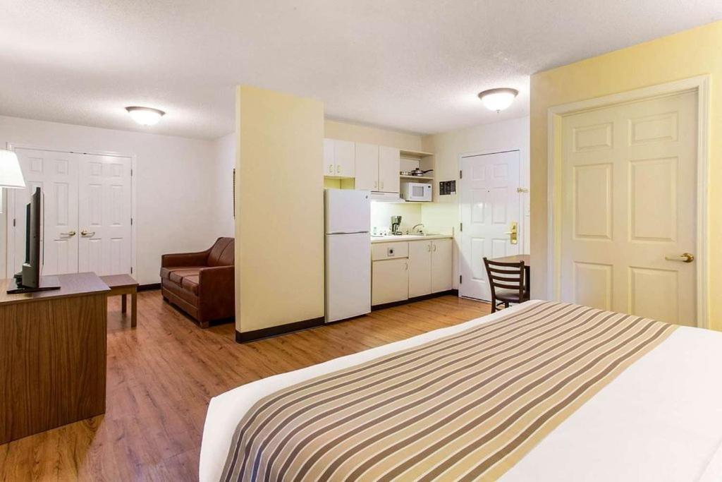Motel 6 默特尔比奇 外观 照片